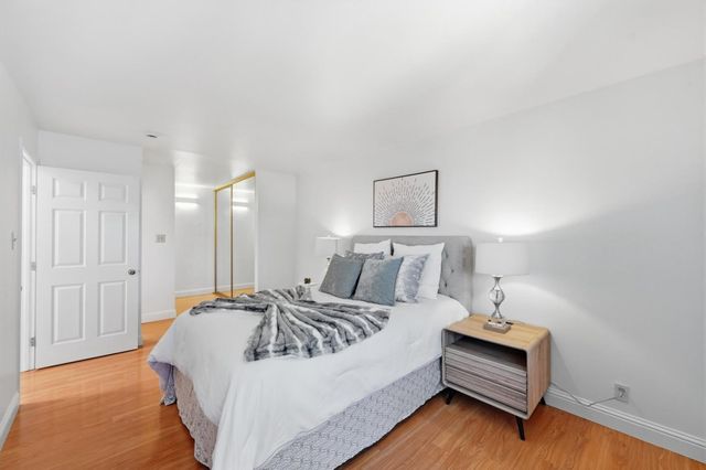 490 Auburn Way 15, San Jose, CA 95129