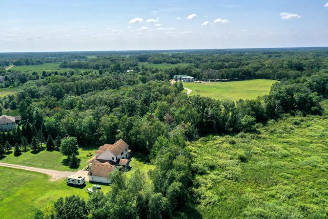 18046 Zodiac Street NE, Forest Lake, MN 55025