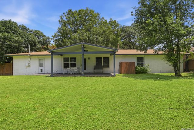 1022 GREY OAK DR, San Antonio, TX 78213