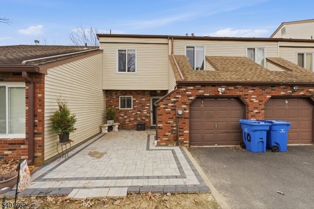 10 Coventry Ct, Old Bridge Twp., NJ 07747