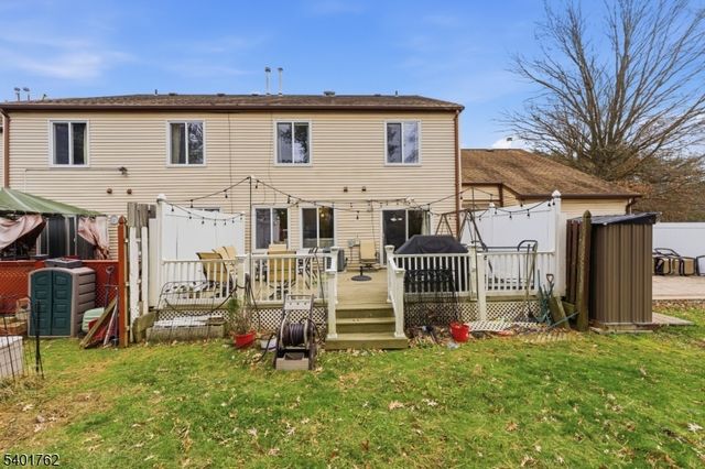 10 Coventry Ct, Old Bridge Twp., NJ 07747