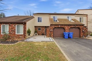 10 Coventry Ct, Old Bridge Twp., NJ 07747