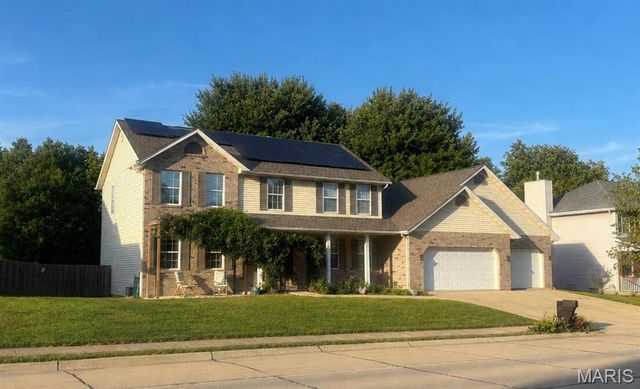 326 Fairwood Hills Road, O'fallon, IL 62269