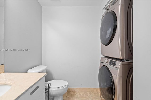 2134 Van Buren St 306, Hollywood, FL 33020