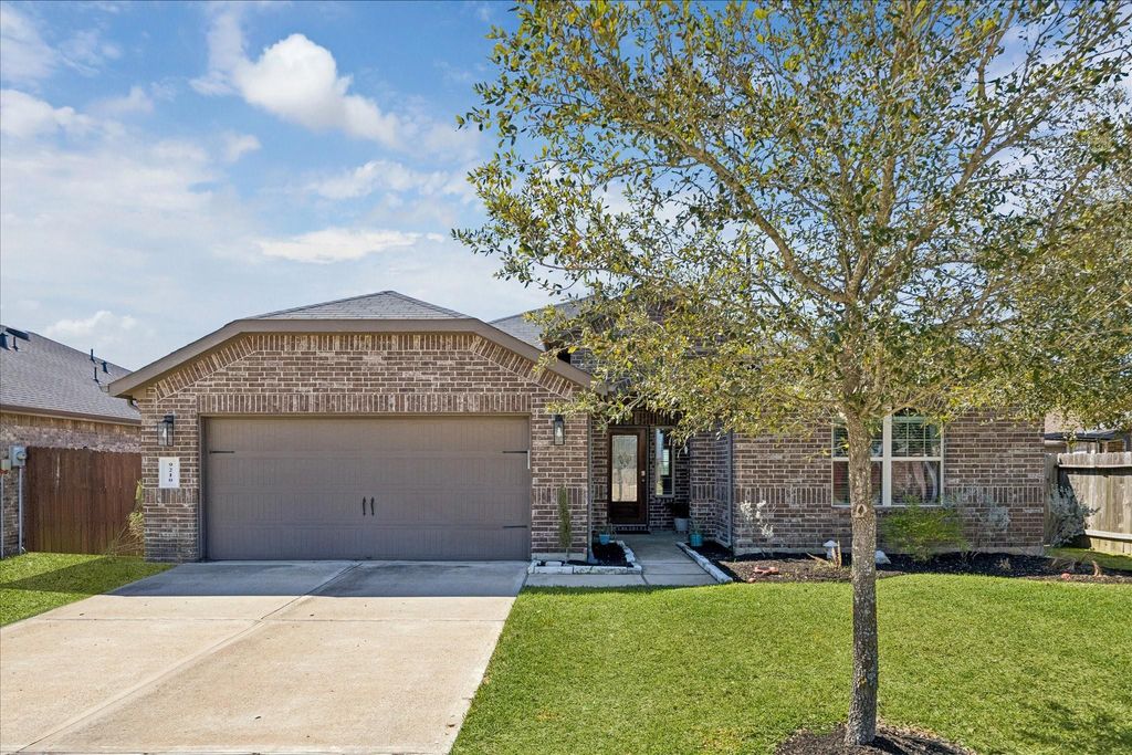 9210 Hemlock Drive, Richmond, TX 77469