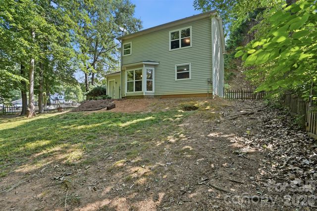 131 Scotch Irish Lane, Troutman, NC 28166