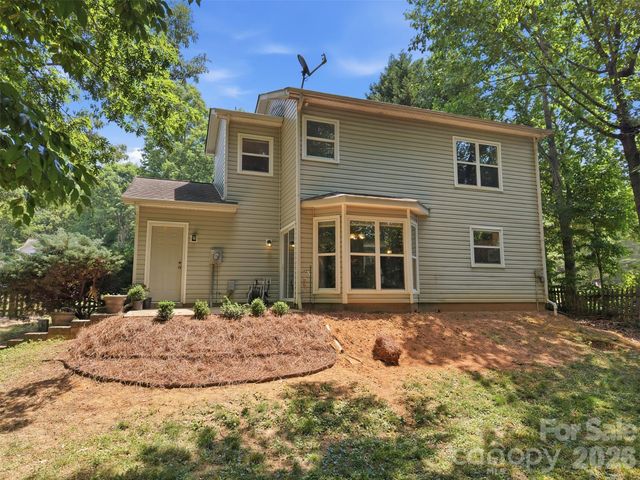 131 Scotch Irish Lane, Troutman, NC 28166