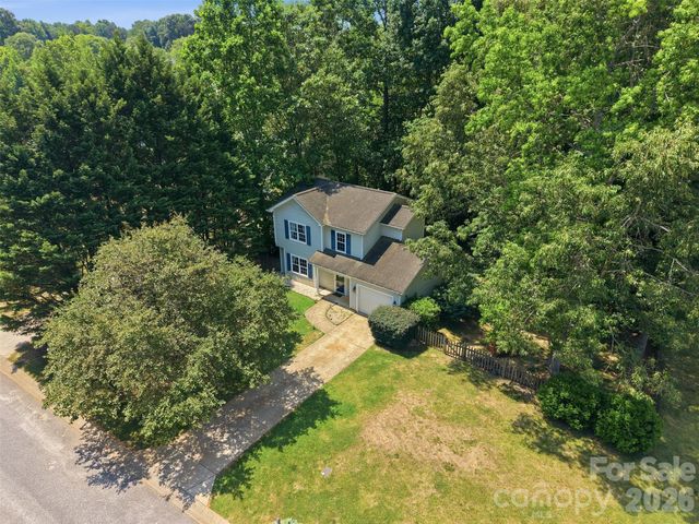 131 Scotch Irish Lane, Troutman, NC 28166