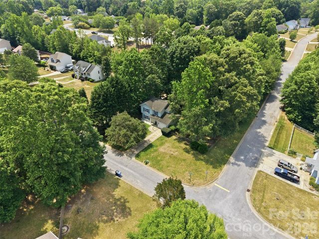 131 Scotch Irish Lane, Troutman, NC 28166