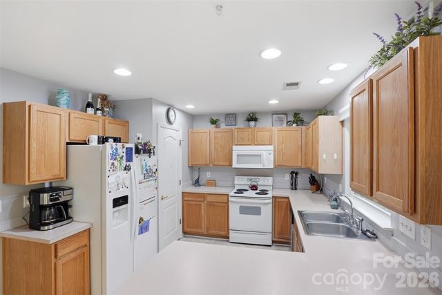 131 Scotch Irish Lane, Troutman, NC 28166