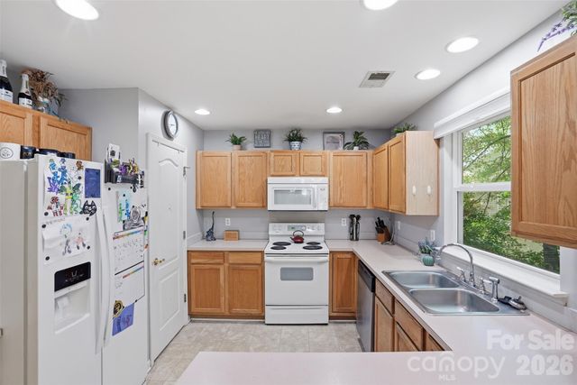 131 Scotch Irish Lane, Troutman, NC 28166