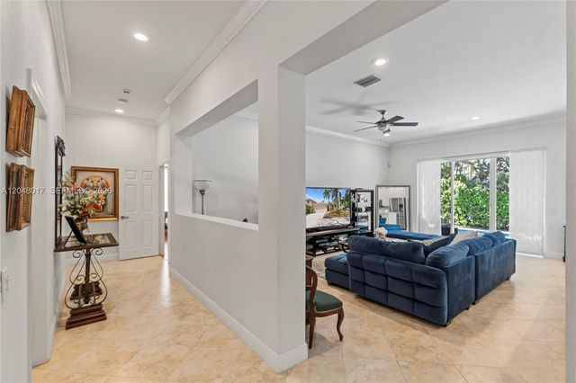 1097 Allamanda Way, Weston, FL 33327