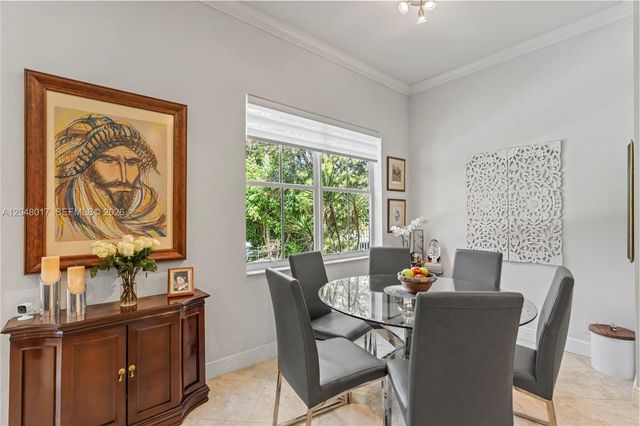 1097 Allamanda Way, Weston, FL 33327