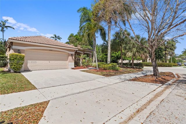 1097 Allamanda Way, Weston, FL 33327