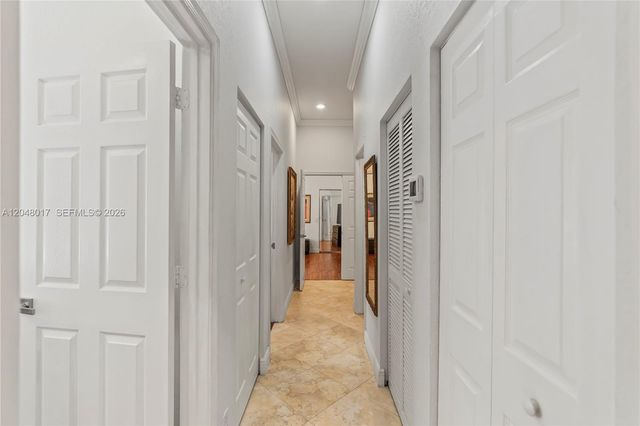 1097 Allamanda Way, Weston, FL 33327