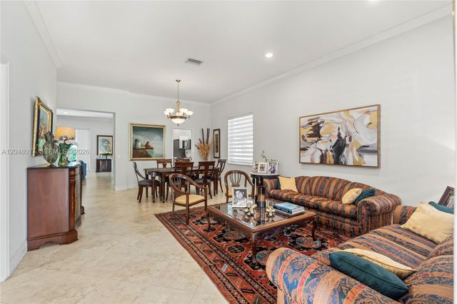1097 Allamanda Way, Weston, FL 33327
