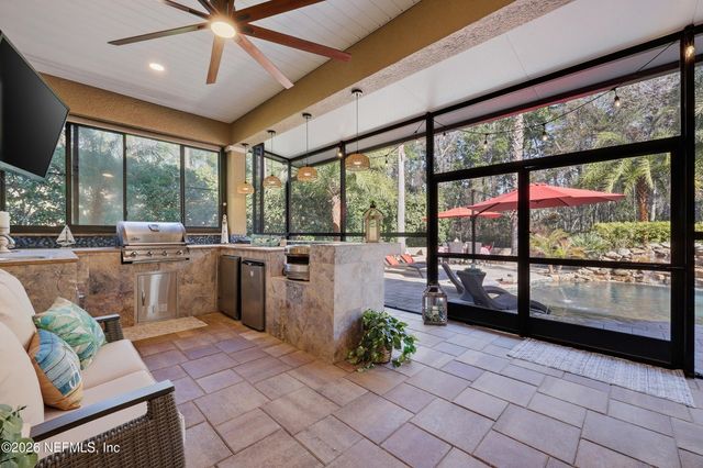 1940 DUMFRIES Court, St. Johns, FL 32259