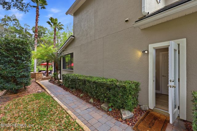 1940 DUMFRIES Court, St. Johns, FL 32259