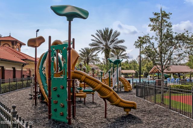 1940 DUMFRIES Court, St. Johns, FL 32259