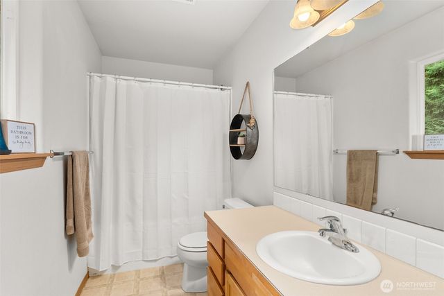 14628 SE Vail Cut Off Road, Rainier, WA 98576