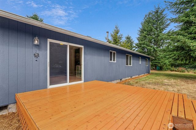 14628 SE Vail Cut Off Road, Rainier, WA 98576