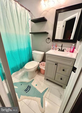 8533 FOUNTAIN VALLEY DR, Montgomery Village, MD 20886