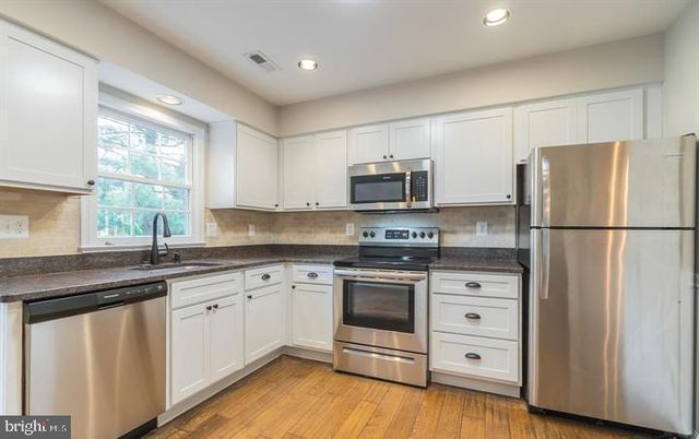 8533 FOUNTAIN VALLEY DR, Montgomery Village, MD 20886