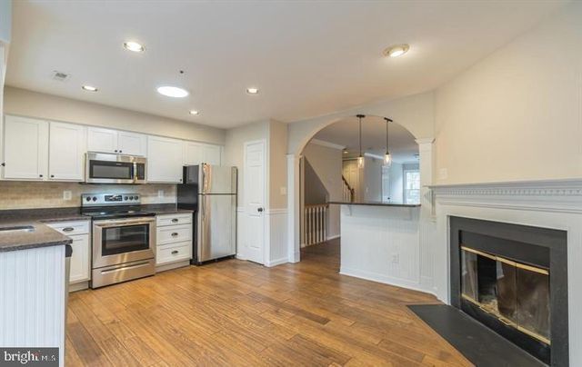 8533 FOUNTAIN VALLEY DR, Montgomery Village, MD 20886