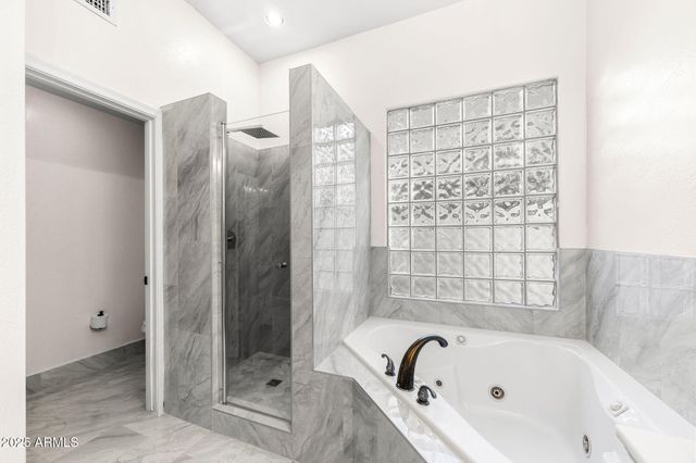 2225 W OLIVE Way, Chandler, AZ 85248