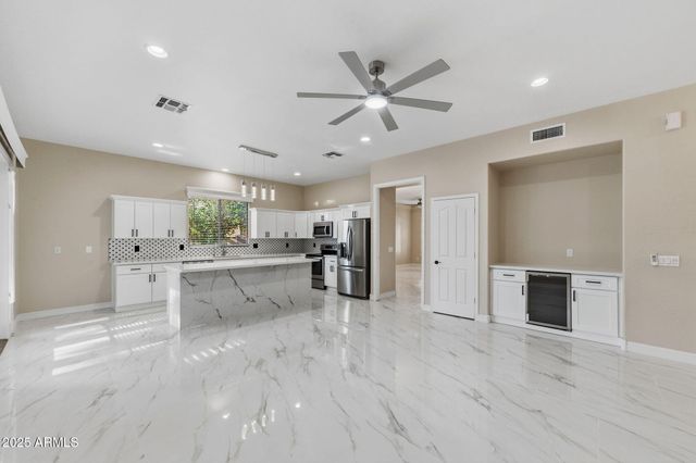 2225 W OLIVE Way, Chandler, AZ 85248