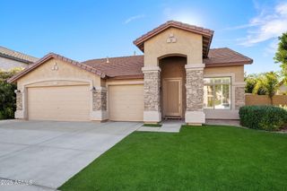 2225 W OLIVE Way, Chandler, AZ 85248