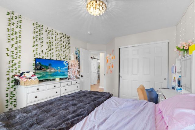 404 Brookhurst Drive, Monroe, OH 45050