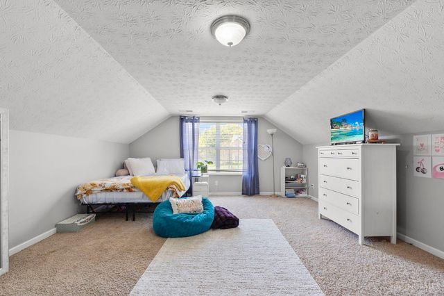 404 Brookhurst Drive, Monroe, OH 45050