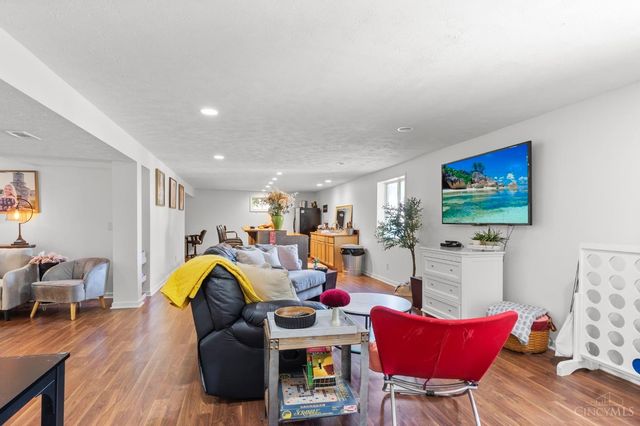 404 Brookhurst Drive, Monroe, OH 45050