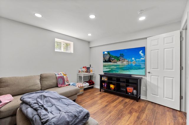 404 Brookhurst Drive, Monroe, OH 45050