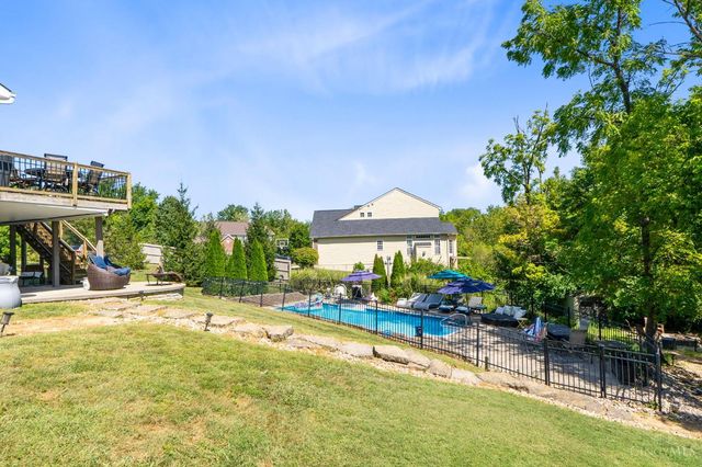 404 Brookhurst Drive, Monroe, OH 45050