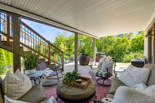 404 Brookhurst Drive, Monroe, OH 45050