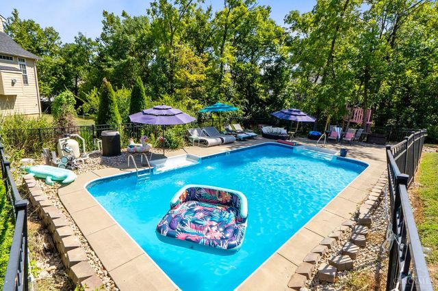 404 Brookhurst Drive, Monroe, OH 45050