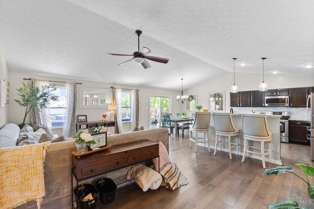 404 Brookhurst Drive, Monroe, OH 45050