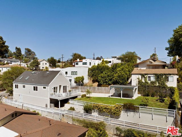 2112 Duane Street, Los Angeles, CA 90039
