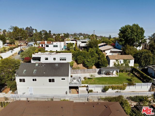 2112 Duane Street, Los Angeles, CA 90039