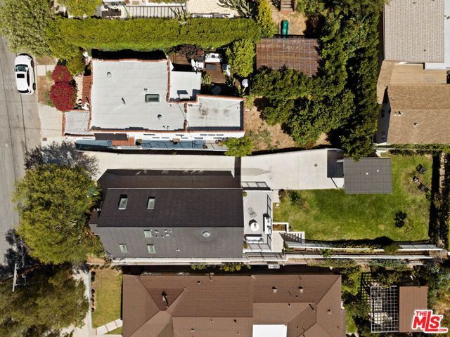 2112 Duane Street, Los Angeles, CA 90039