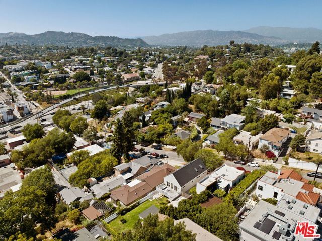2112 Duane Street, Los Angeles, CA 90039