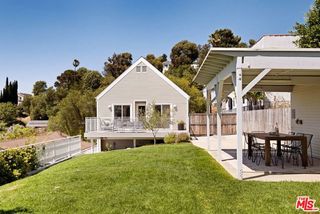 2112 Duane Street, Los Angeles, CA 90039