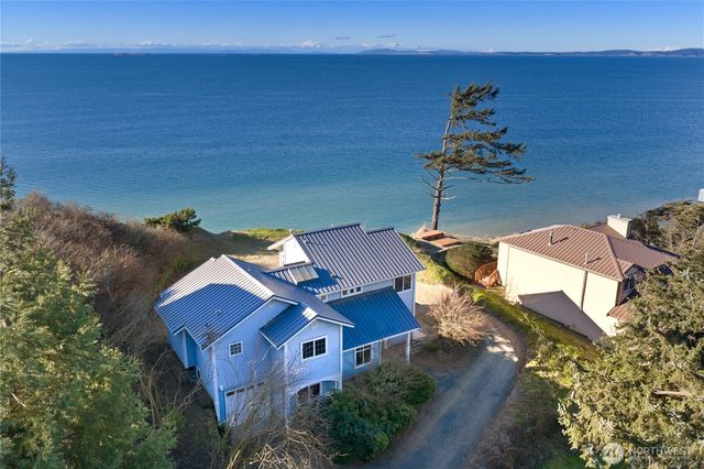 2337 West Beach Road, Oak Harbor, WA 98277