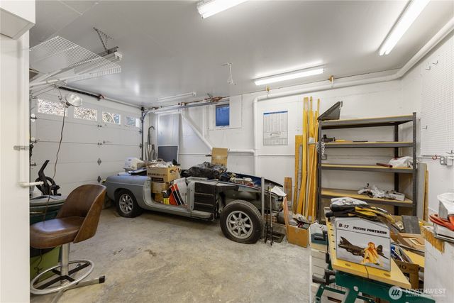 2337 West Beach Road, Oak Harbor, WA 98277