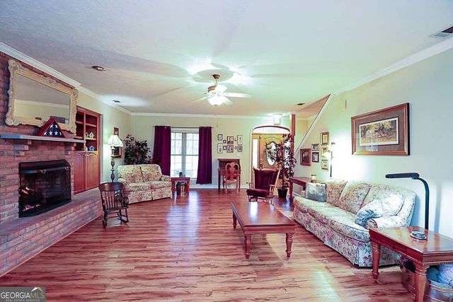 307 Chester Thomas Road, Springfield, GA 31329