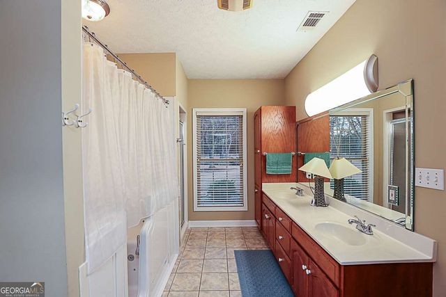 307 Chester Thomas Road, Springfield, GA 31329