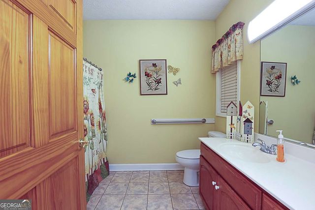 307 Chester Thomas Road, Springfield, GA 31329