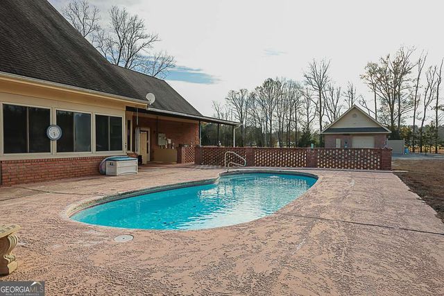 307 Chester Thomas Road, Springfield, GA 31329